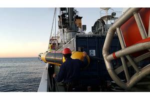 MUSCLE Autonomous Underwater Vehicle Deployment. Photo courtesy of CMRE